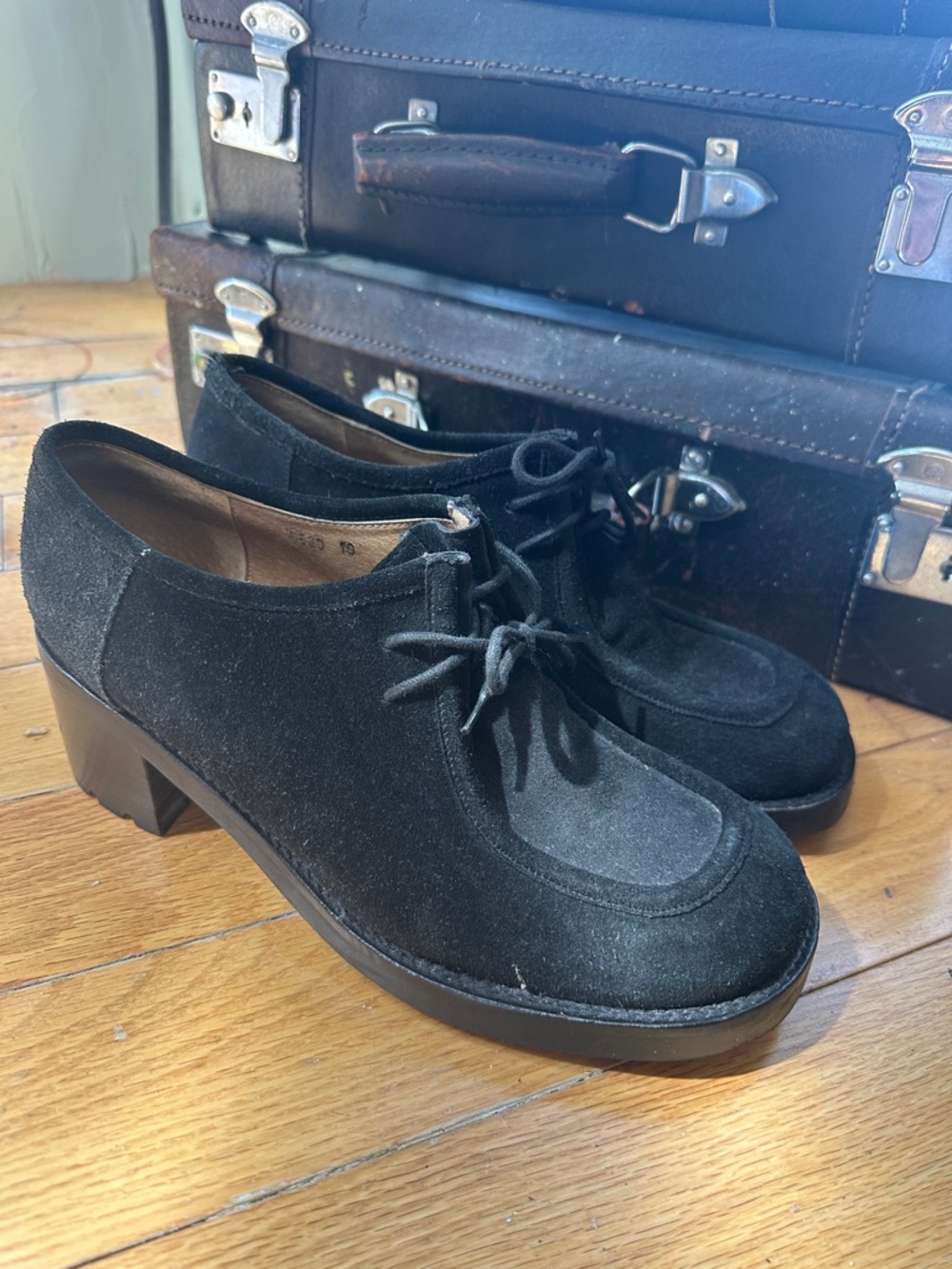 Vintage J. Crew Black Suede Lace-Up Block Heel shoes